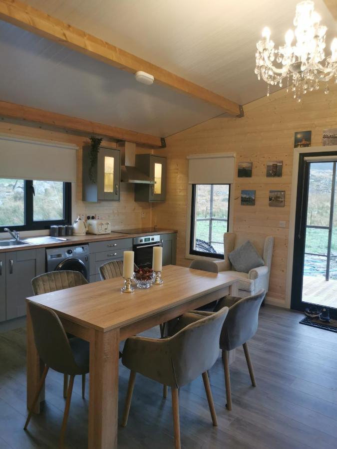 The Lodge Mountain View Log Cabin , Attymass Ballina Boyhollagh Exterior foto